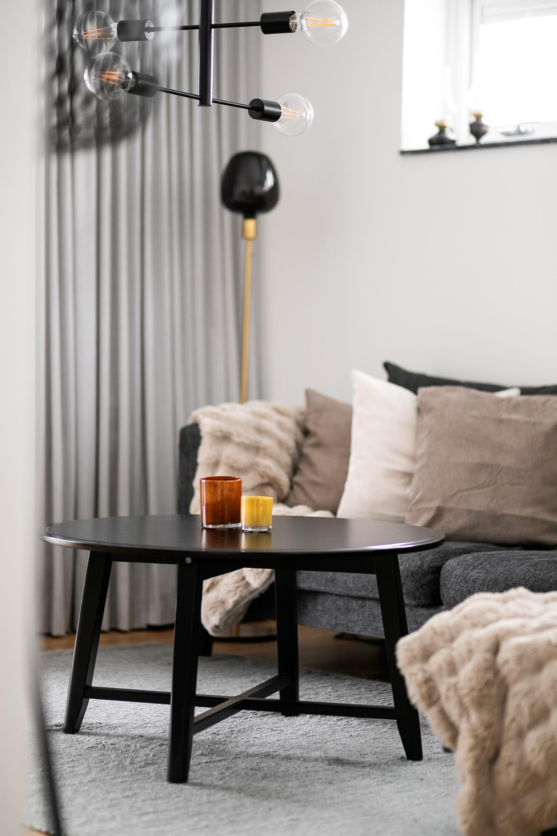 Stilren trea med havsutsikt, hörnläge och privat livskvalitet!