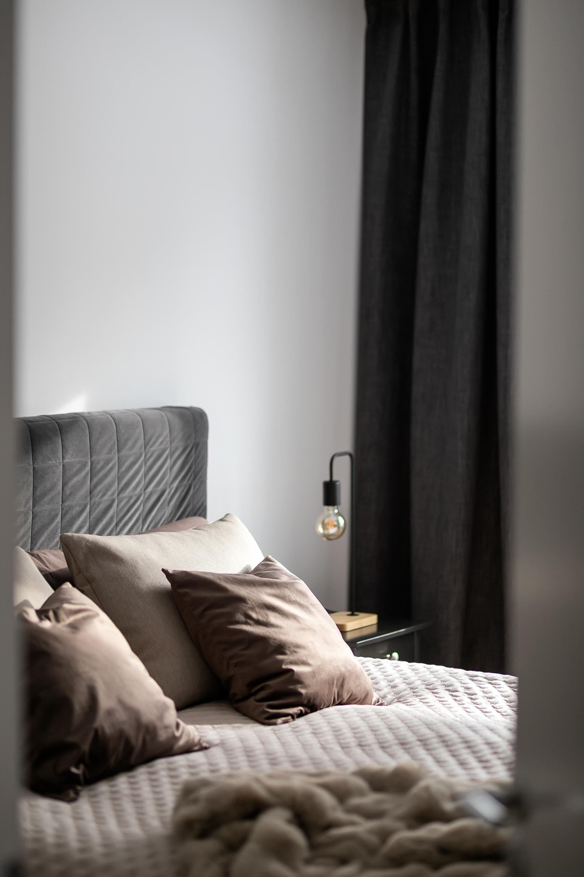 Stilren trea med havsutsikt, hörnläge och privat livskvalitet!