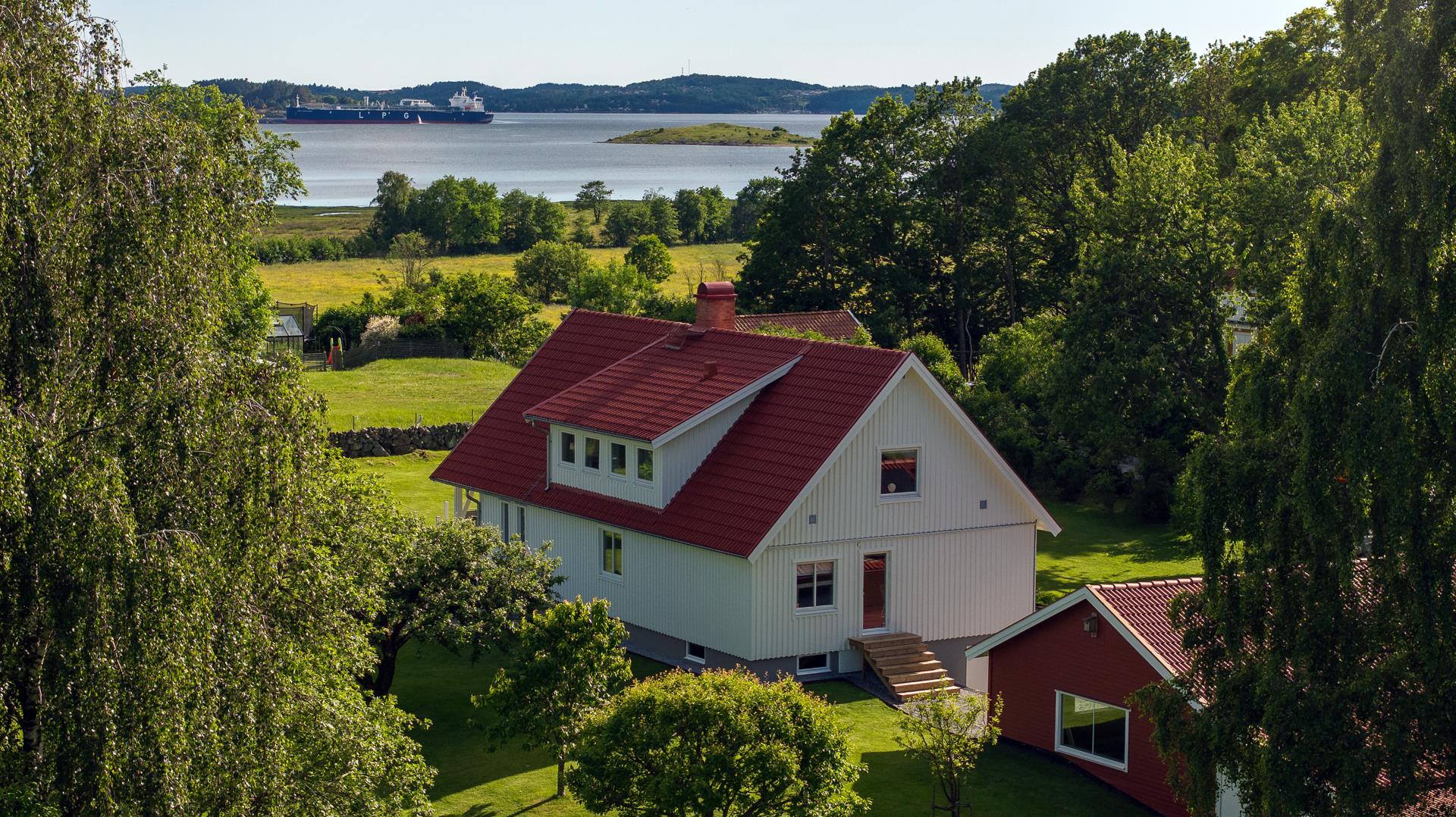 Härlig familjevilla med vackert läge nära havet!