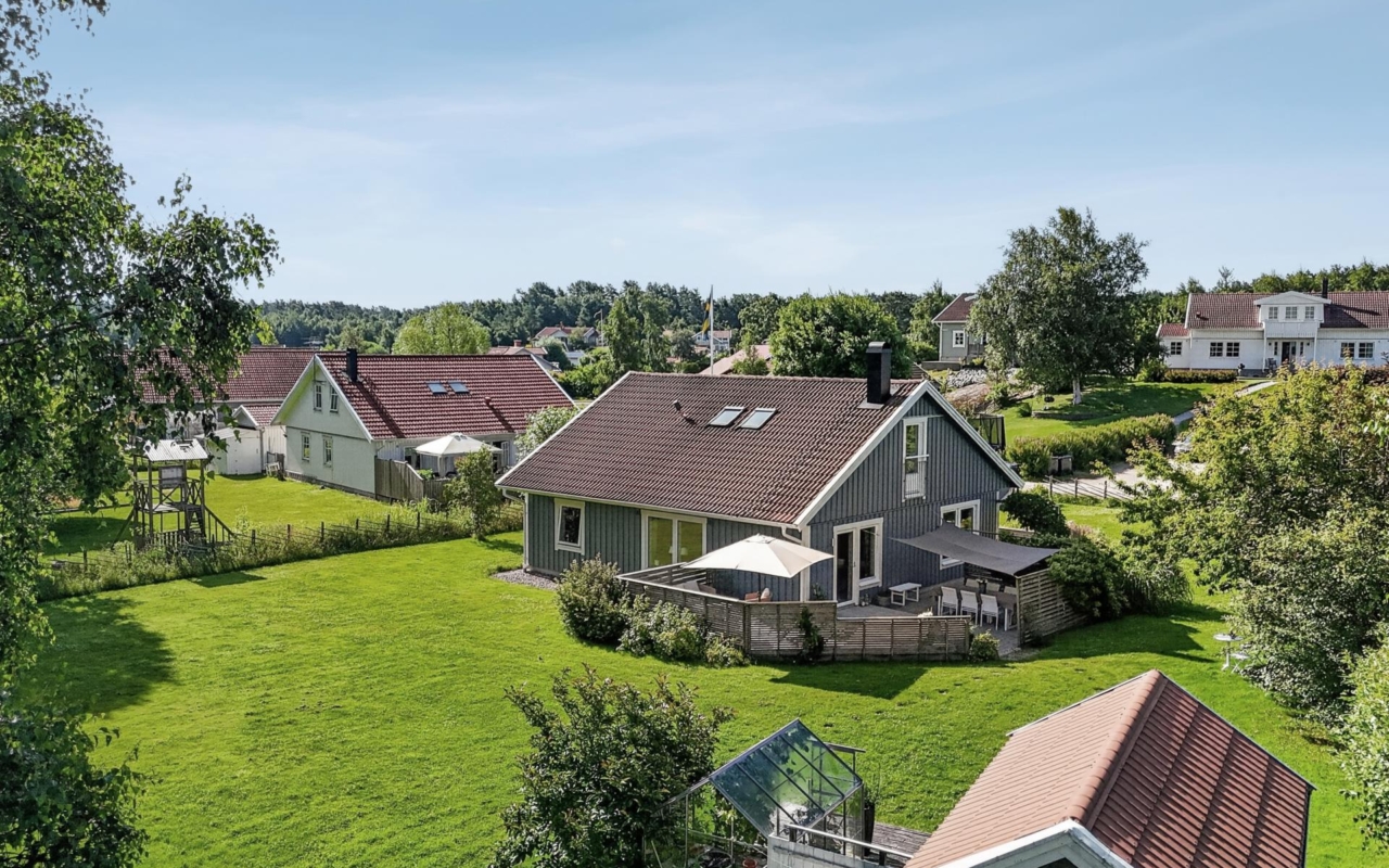 Cronestad Mäklarbyrå AB