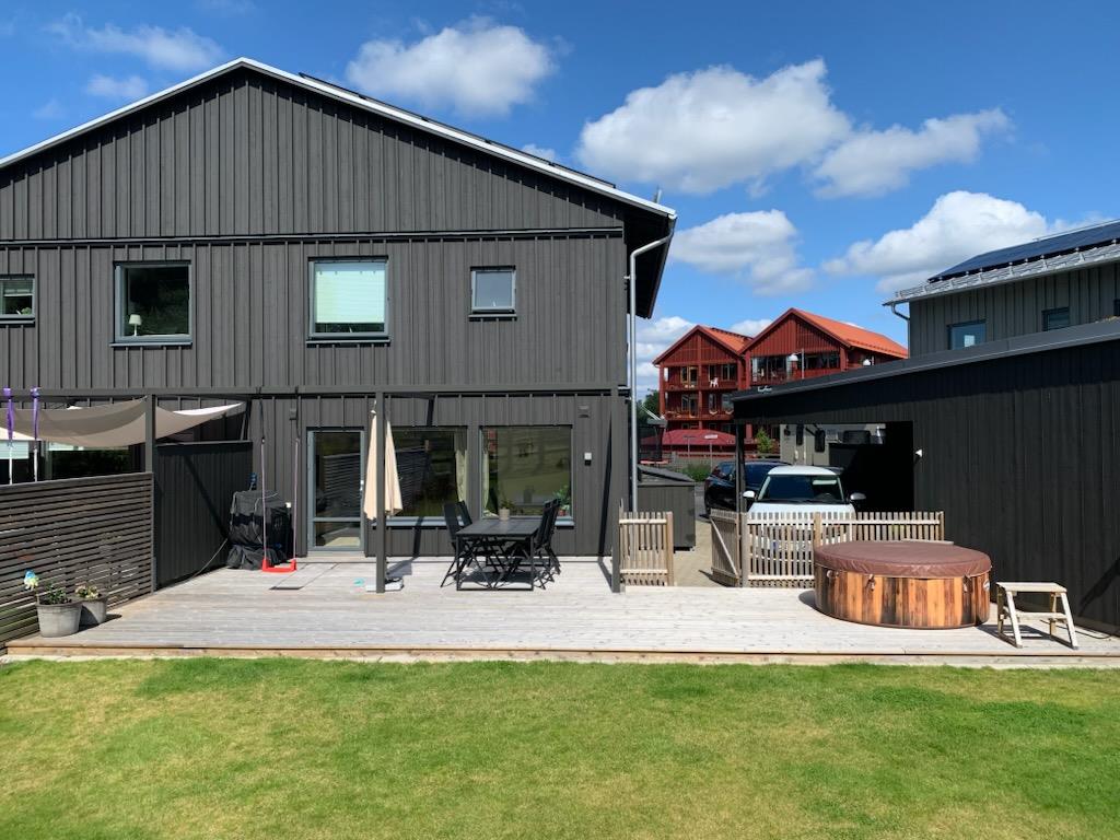 Cronestad Mäklarbyrå AB